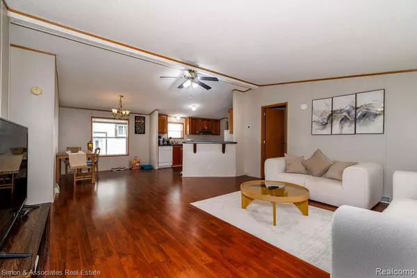 Dearborn Heights, MI 48125,4995 Croissant Street