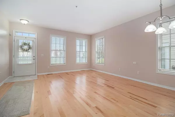 Canton, MI 48188,50089 Monroe Street