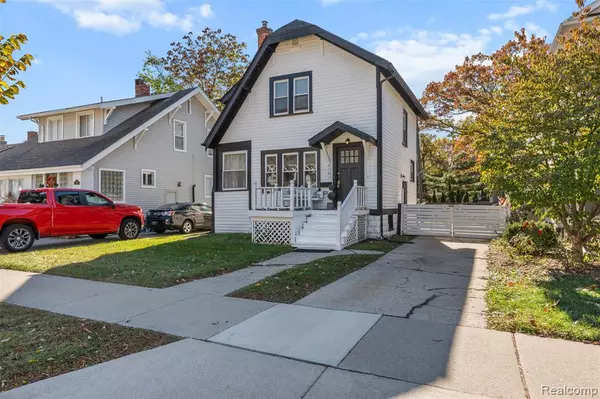 Royal Oak, MI 48067,610 E Farnum Avenue