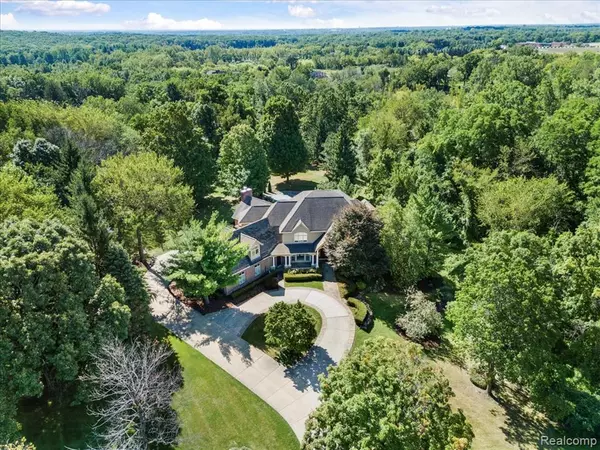 Rochester, MI 48306,630 Sheldon Court