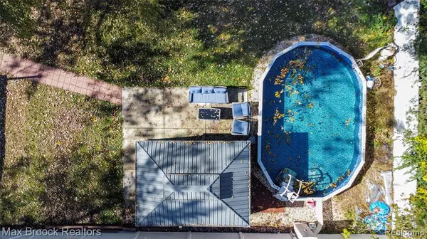 Southfield, MI 48033,24800 W Nine Mile Road