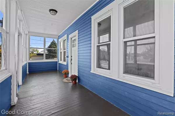 Roseville, MI 48066,16656 Frazho Road