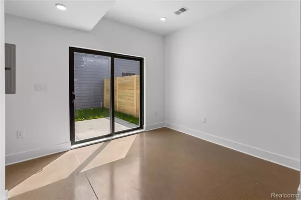 Detroit, MI 48208,3416 COCHRANE Street