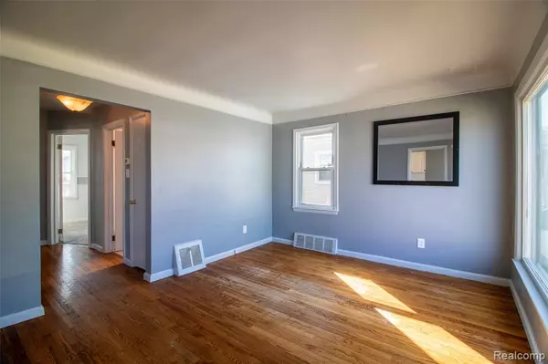 Wyandotte, MI 48192,3585 22nd Street