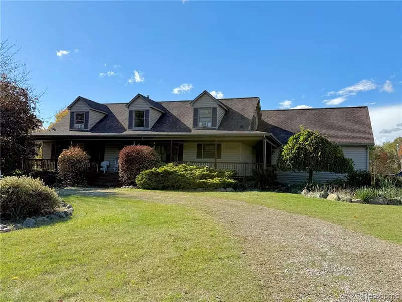 835 N Lake George Road, Attica, MI 48412