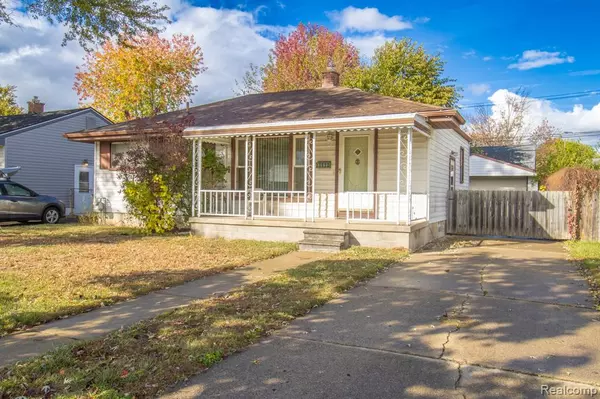 33532 Leona Street, Garden City, MI