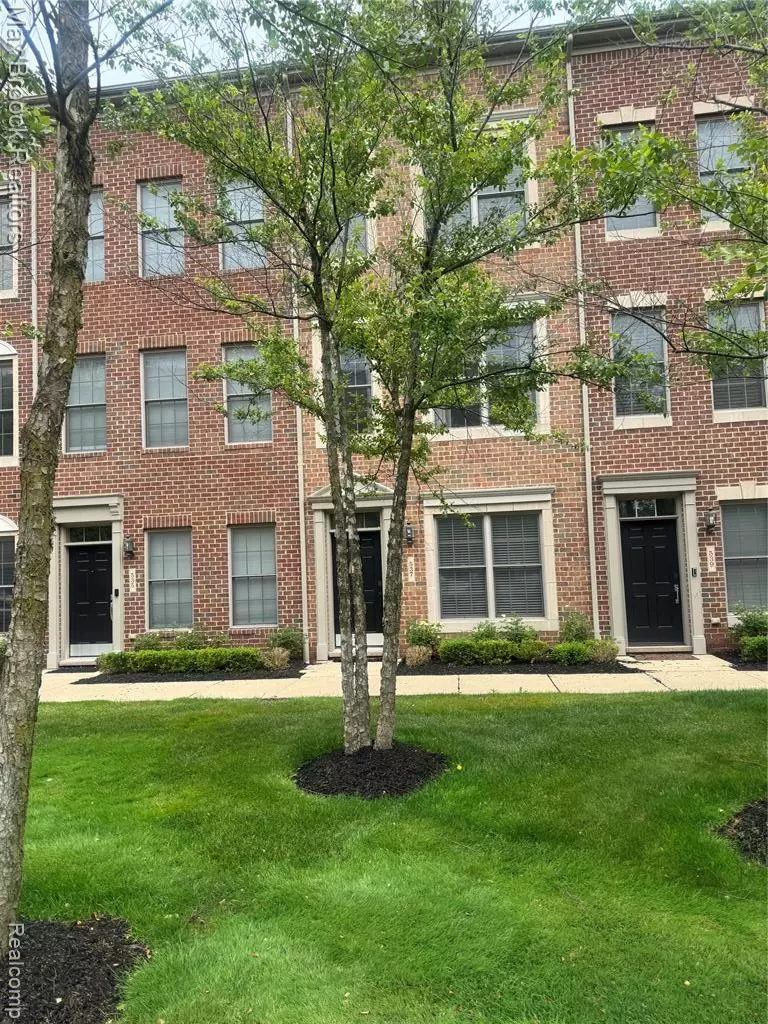 Birmingham, MI 48009,537 Graten Street