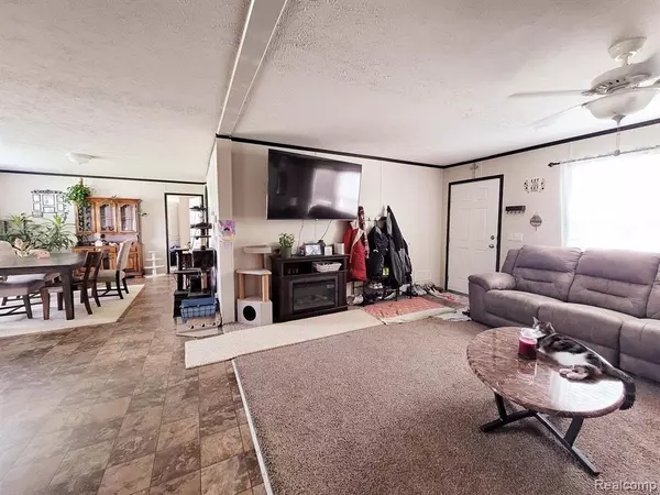 Columbus, MI,528 ELMWOOD Lane