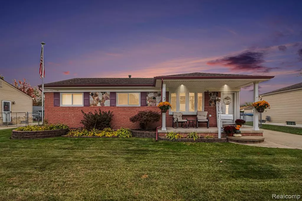 Westland, MI 48186,38203 Avondale Street