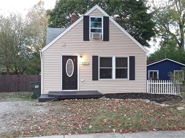 3365 BATHURST Avenue, Rochester Hills, MI 48309