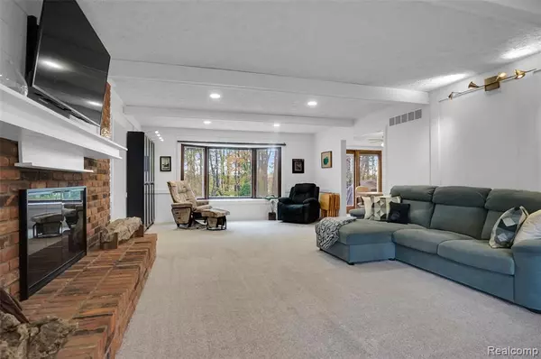 Brighton, MI 48116,5180 Glenway Drive