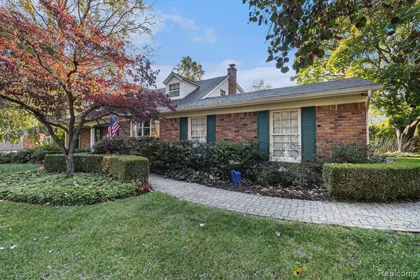 Bloomfield Hills, MI 48301,4597 Broughton Drive