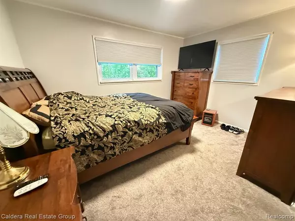 Madison Heights, MI 48071,338 Sonia Avenue