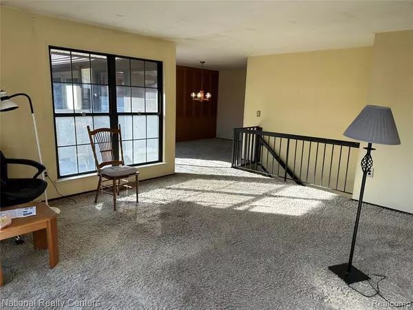 Plymouth, MI 48170,40390 Newport Drive