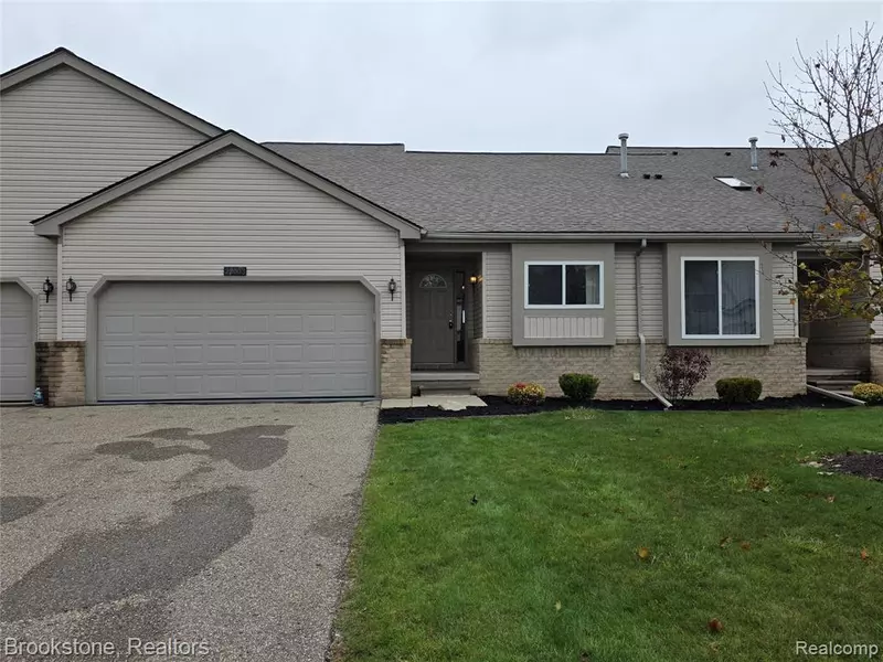 22003 Wilson Street, Grand Blanc, MI 48439