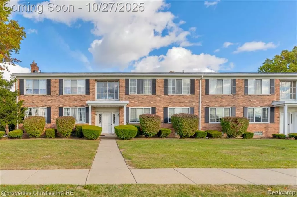 Warren, MI 48093,29654 Hoover Road