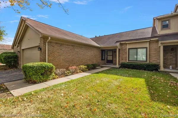 Rochester Hills, MI 48307,513 Tennyson