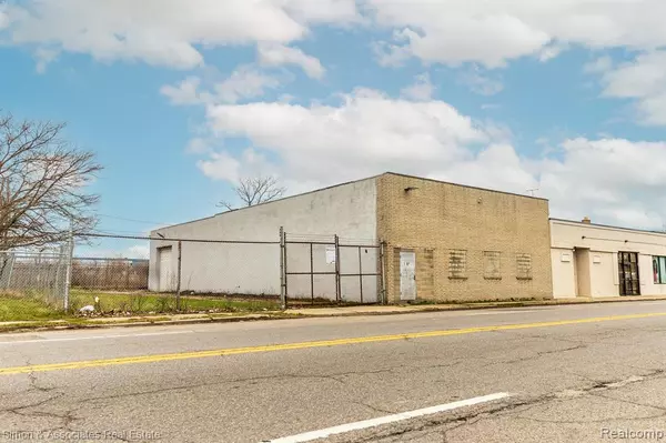 18090 Mount Elliott Street, Detroit, MI 48234