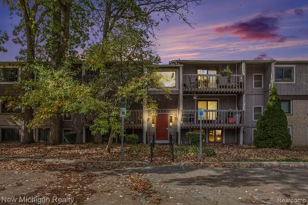 Farmington Hills, MI 48334,29860 W 12 Mile Road