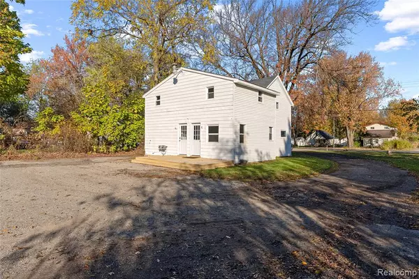 Burton, MI 48509,6116 Lapeer Road