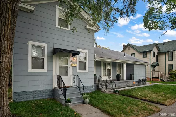 Wayne, MI 48184,35350 BRUSH ST