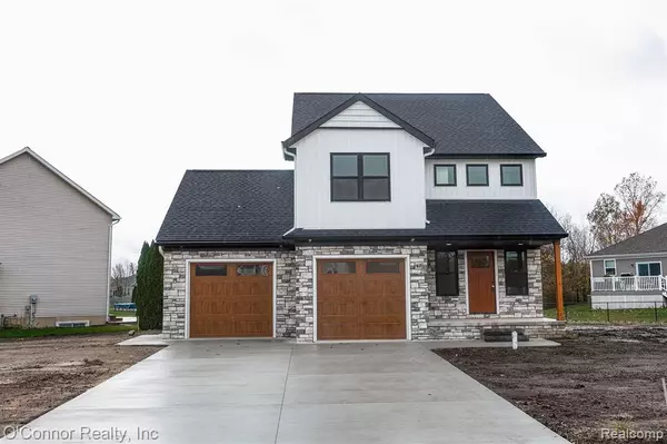 42 Liberty Avenue, Marysville, MI 48040