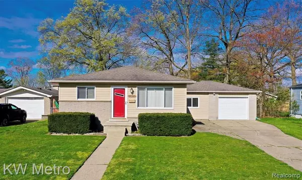 26381 OSMUN Street, Madison Heights, MI 48071