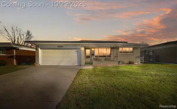 Sterling Heights, MI 48312,35220 Eden Park Drive