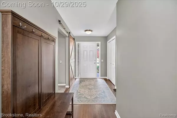 Clarkston, MI 48348,4954 Spring Meadow Drive