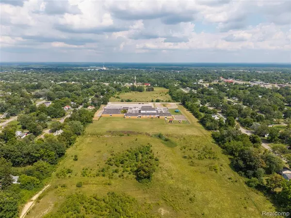 Flint, MI 48505,5159 Summit Street