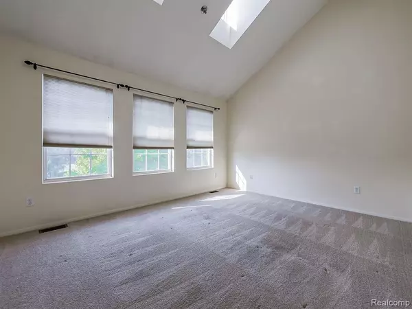 Pontiac, MI 48341,642 LYDIA Lane