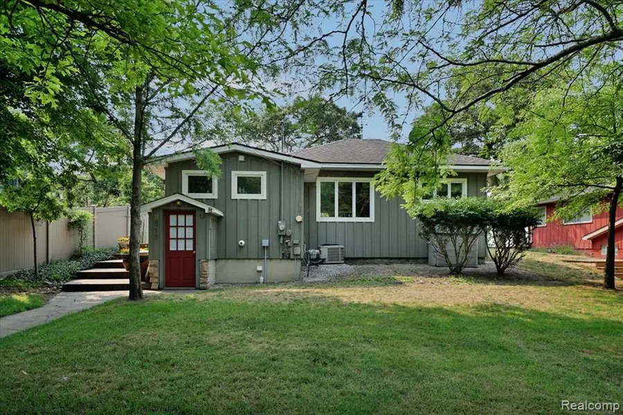 9515 Point Charities Avenue, Pigeon Vlg, MI