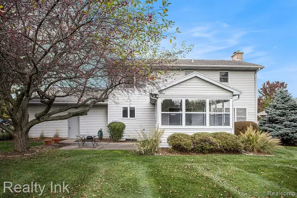 Haslett, MI 48840,5868 Buttonwood Drive