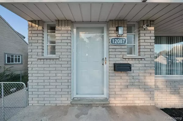 Redford, MI 48239,12087 Leverne