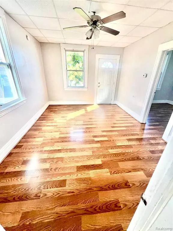 Hamtramck, MI 48212,2932 Evaline Street