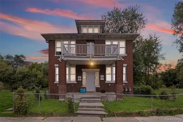 2675 W Buena Vista Street, Detroit, MI 48238