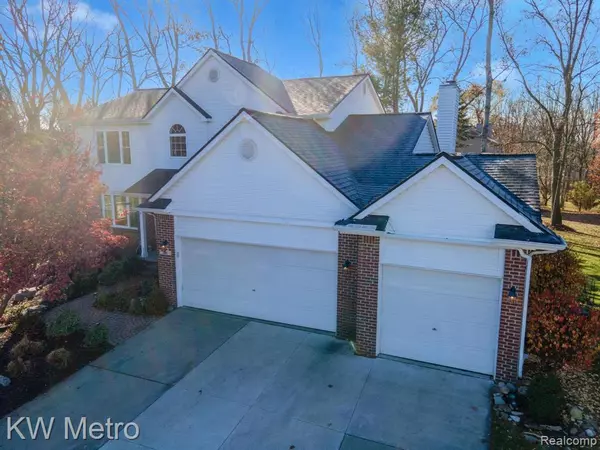 Walled Lake, MI 48390,301 Ryan Court