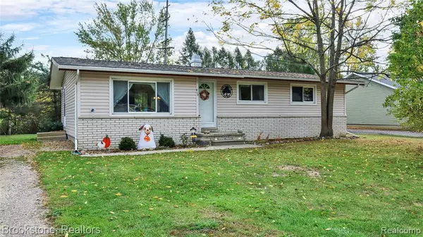 Capac, MI 48014,410 N Lester Street