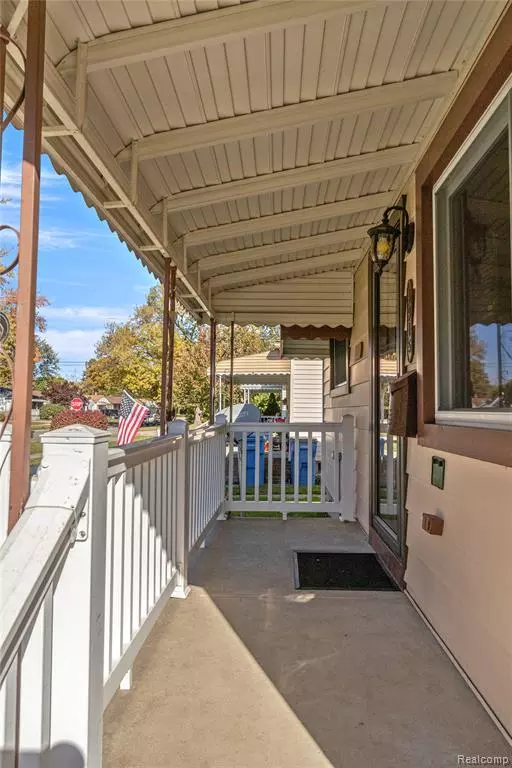 Dearborn Heights, MI 48125,4915 Raymond Avenue