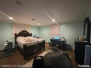 Troy, MI 48084,3730 Eastbourne Drive