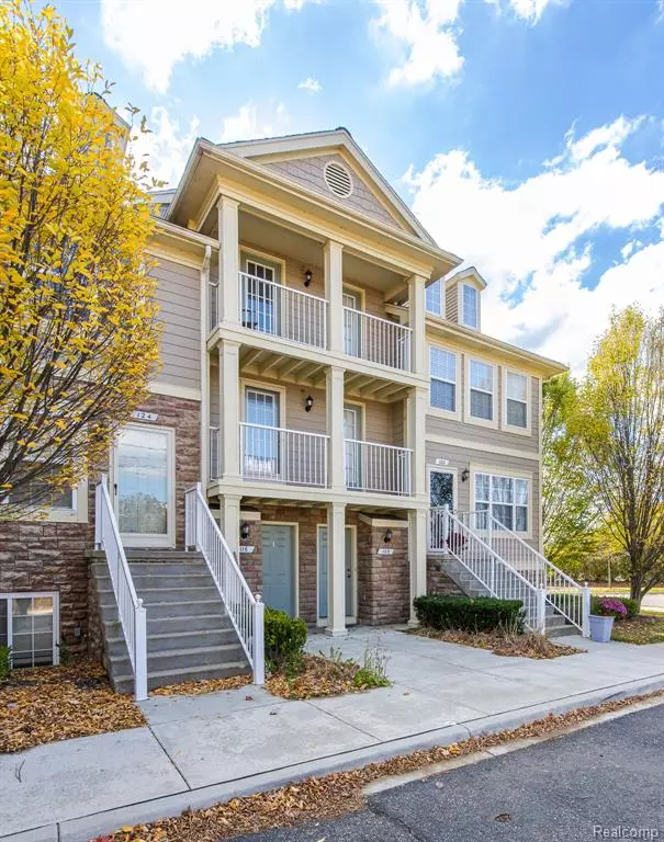 Lake Orion, MI 48362,116 Saber Way