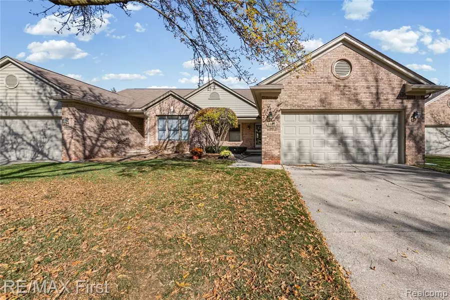 4469 Hickory Court, Warren, MI 48092