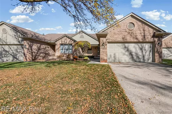 4469 Hickory Court, Warren, MI 48092