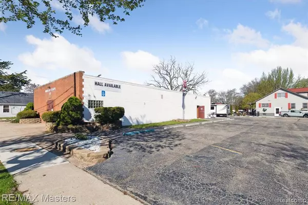 Flat Rock, MI 48134,28614 Division Street