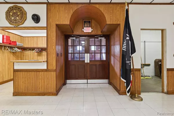 Flat Rock, MI 48134,28614 Division Street