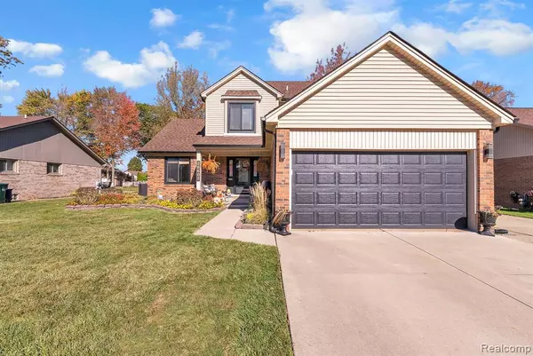 Chesterfield, MI,26607 Birchcrest Drive