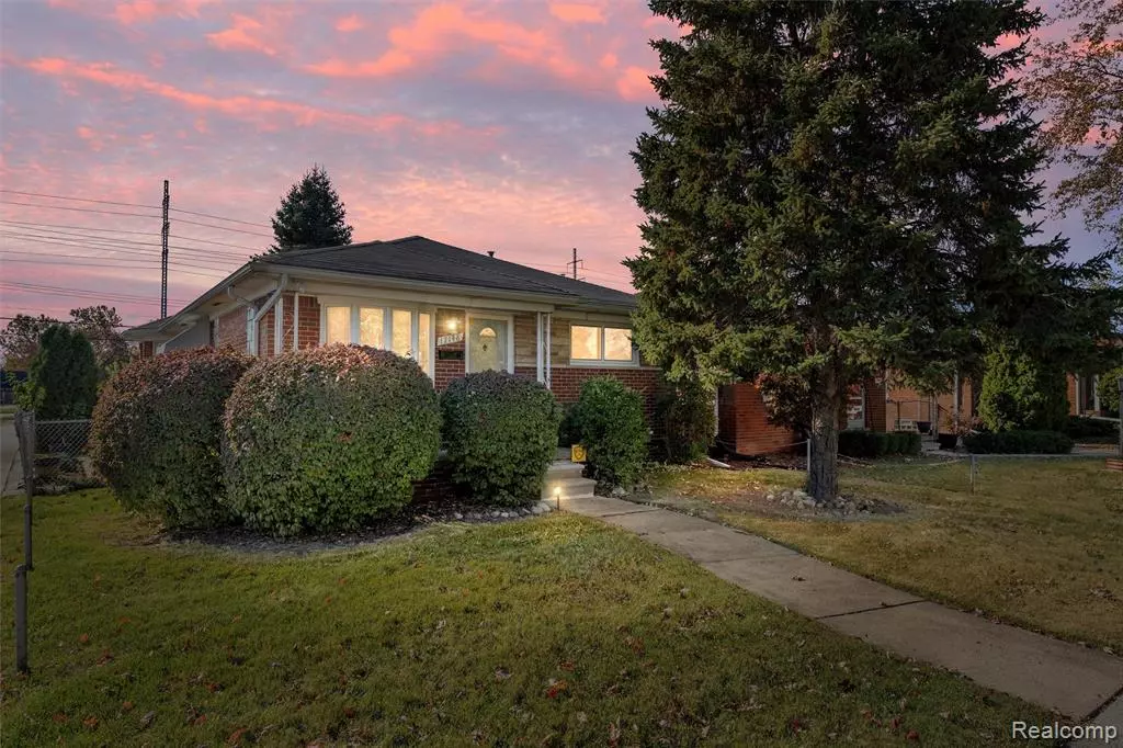 Eastpointe, MI 48021,17148 Stricker Avenue