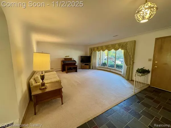 Commerce Twp, MI 48382,2069 Alsup N Avenue