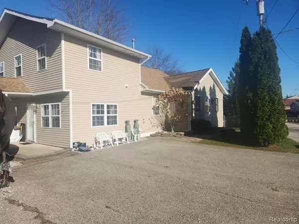 Algonac, MI 48001,226 ROSELAWN Street