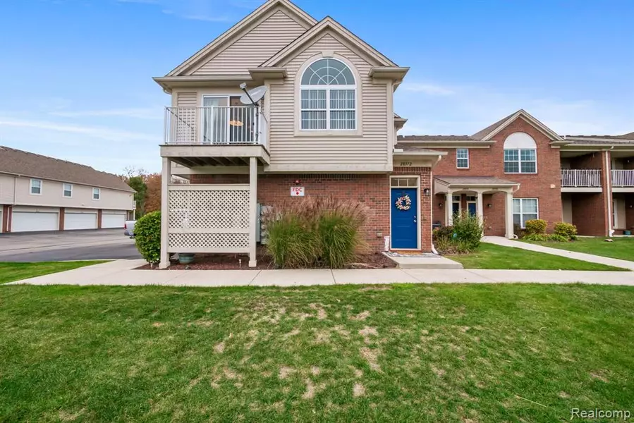 28372 Adler Park S Drive, Chesterfield, MI